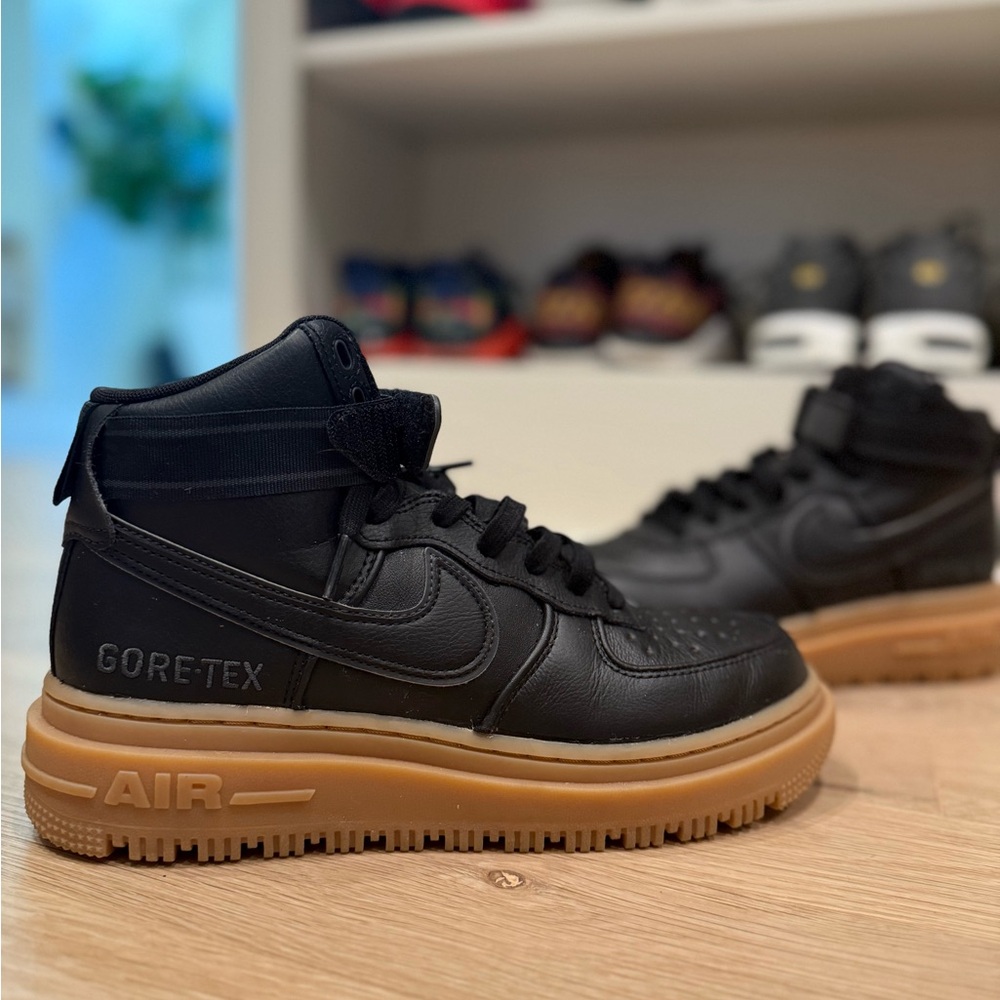 Nike Men's  GORE TEX Air Force Black and Tan High-Top Sneakers